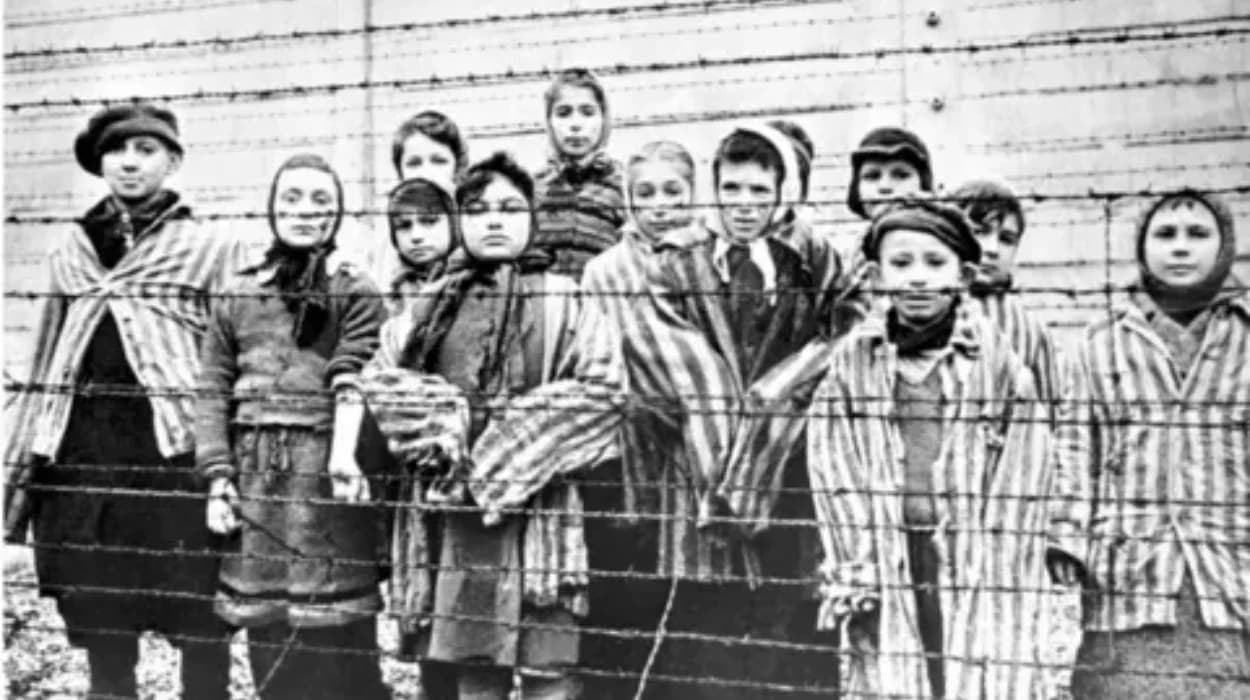 Auschwitz group demands halt to holocaust auction in Germany