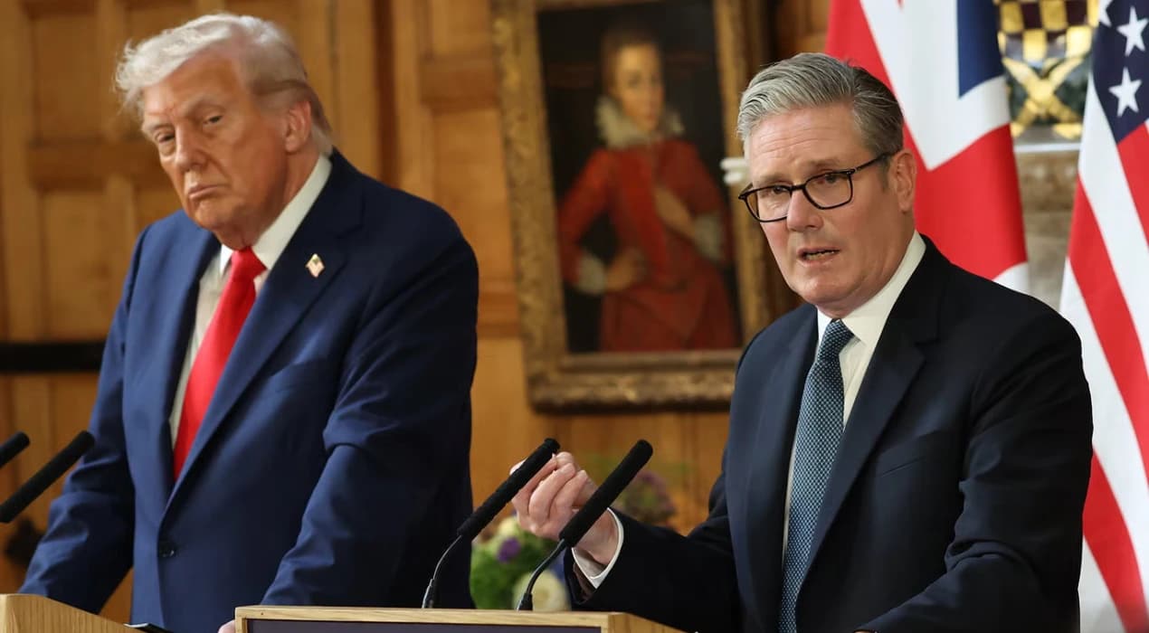 Donald Trump urges Keir Starmer to use military on small boats