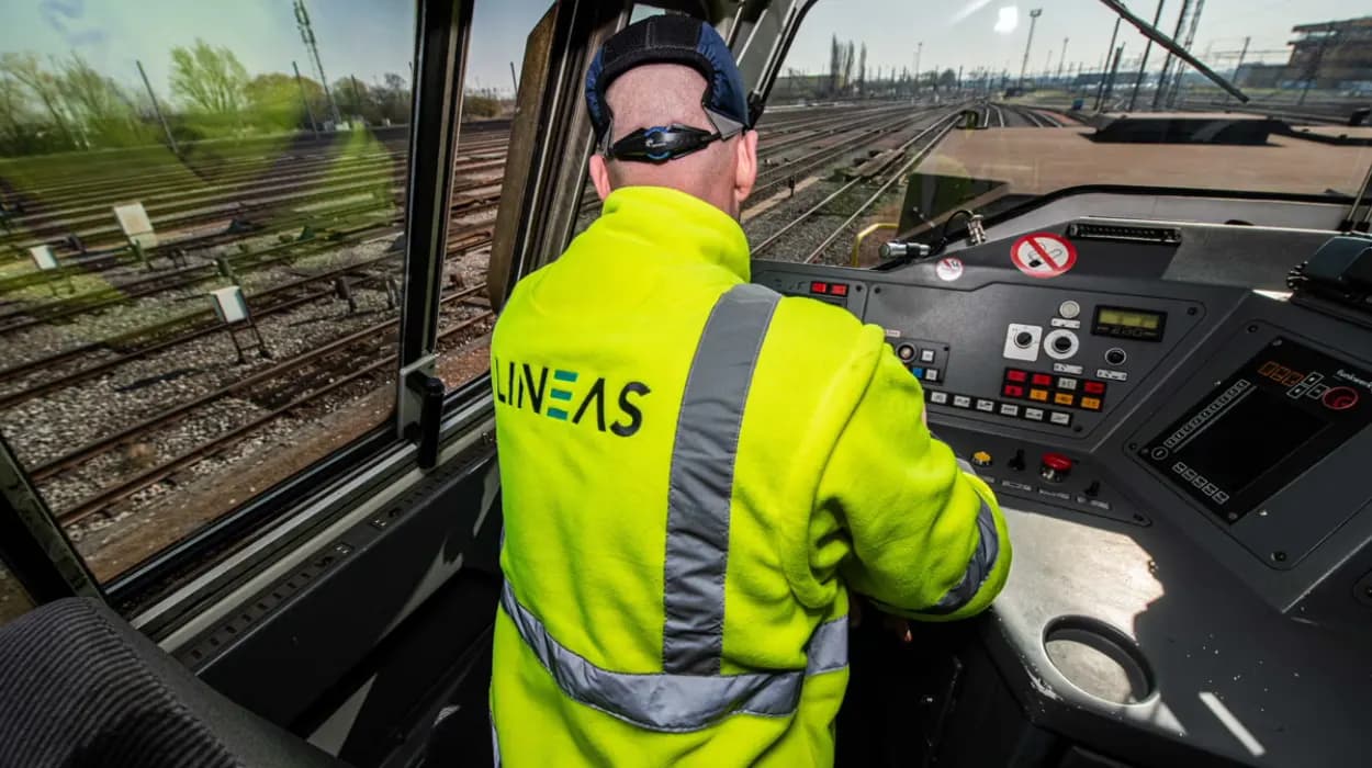 EU approves €61m emergency loan for rail firm Lineas