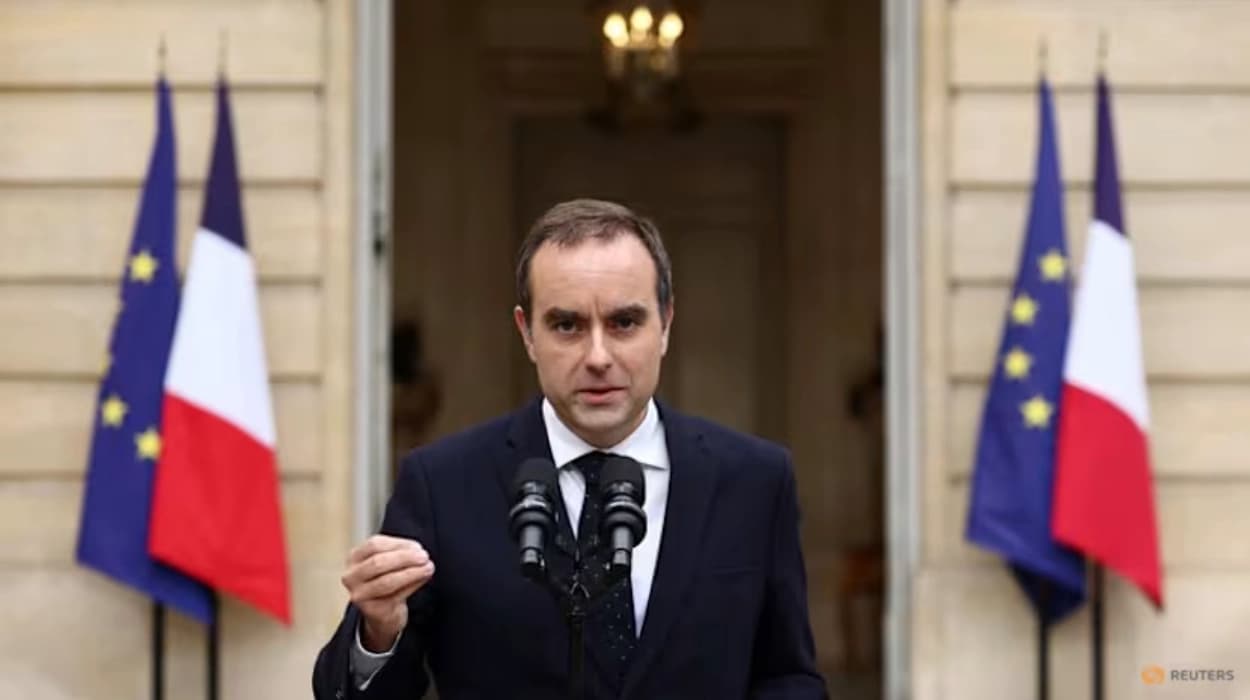Emmanuel Macron gives Sebastien Lecornu 2 days to save his government