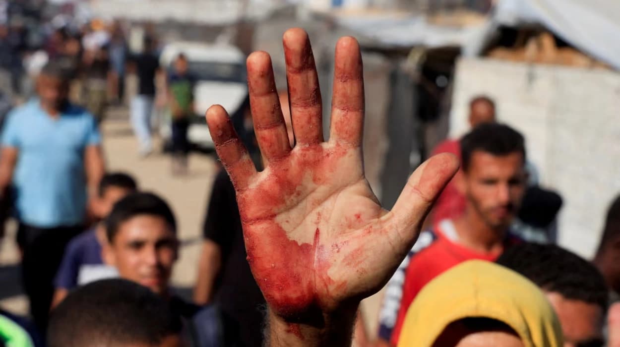 Gaza Aid Points Killings: Nearly 900 Palestinians Dead Seeking Food in 2025