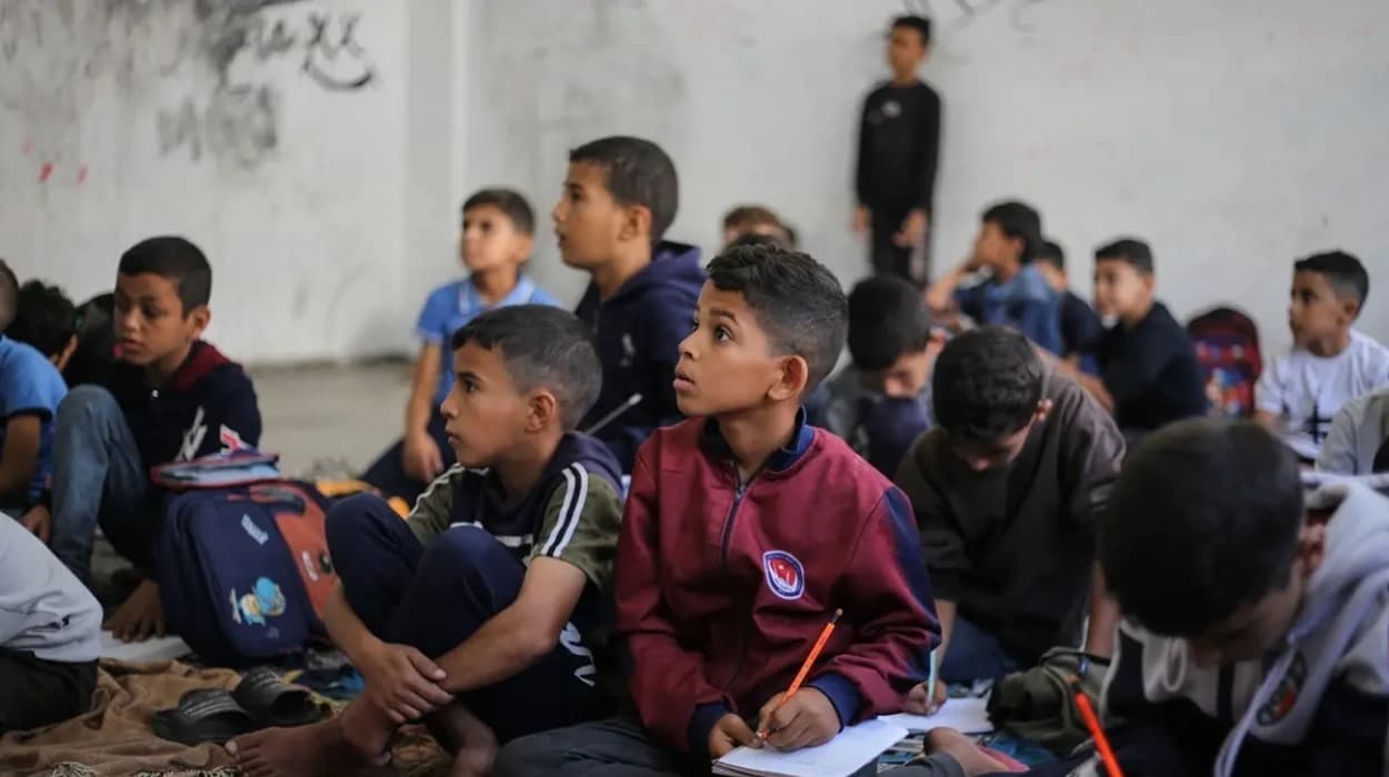 Gaza Children Return to School as UNRWA Reopens Classrooms