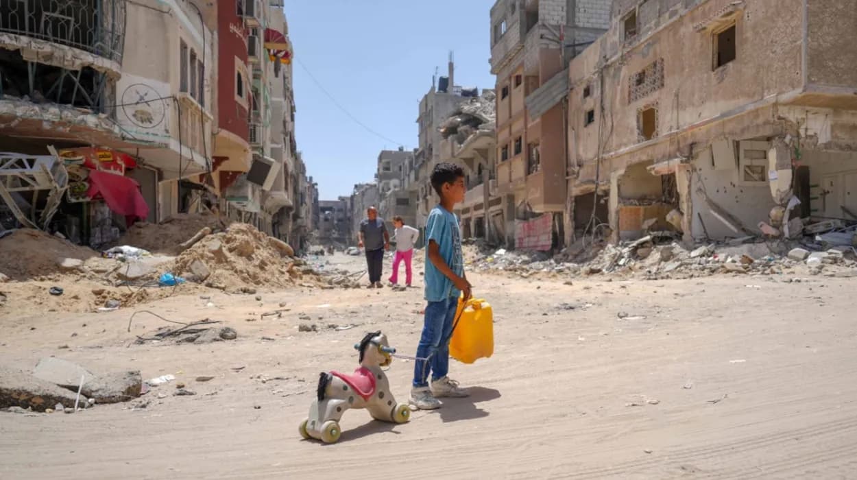 Israel Destroys Gaza Water Plants, Deadly Health Crisis Spreads