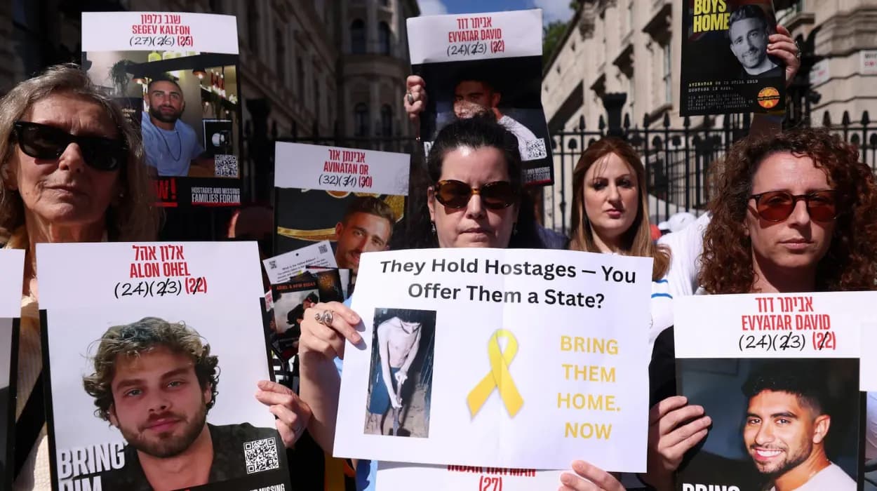 MP urges Starmer: Tie Statehood to Hamas hostage return