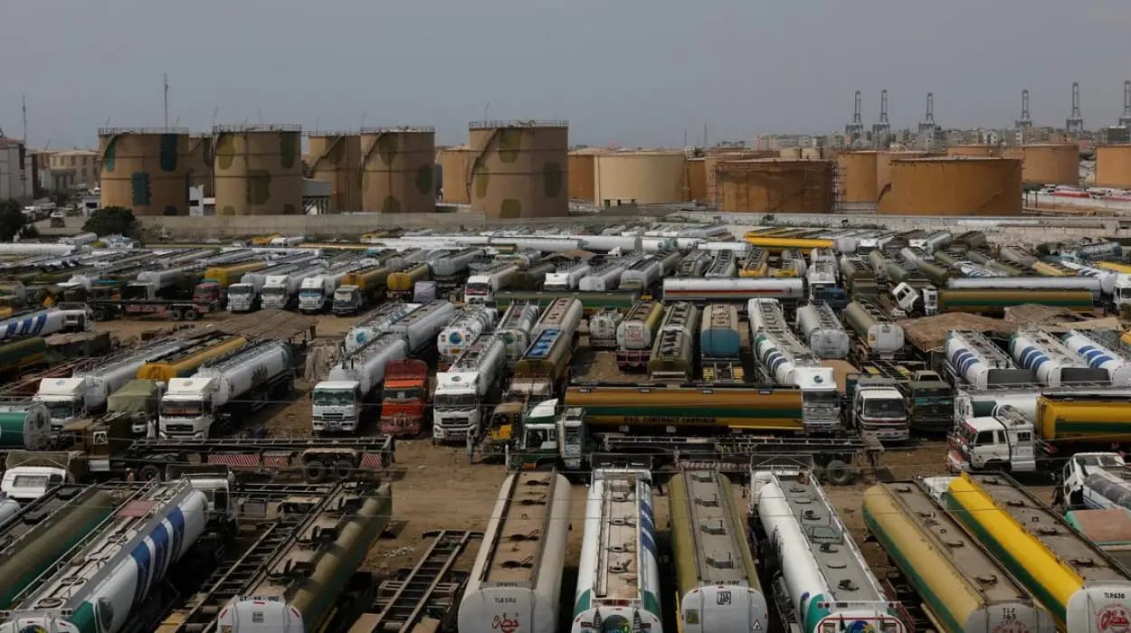 Pakistan's First US Crude Oil Shipment Arrives at Cnergyico Port
