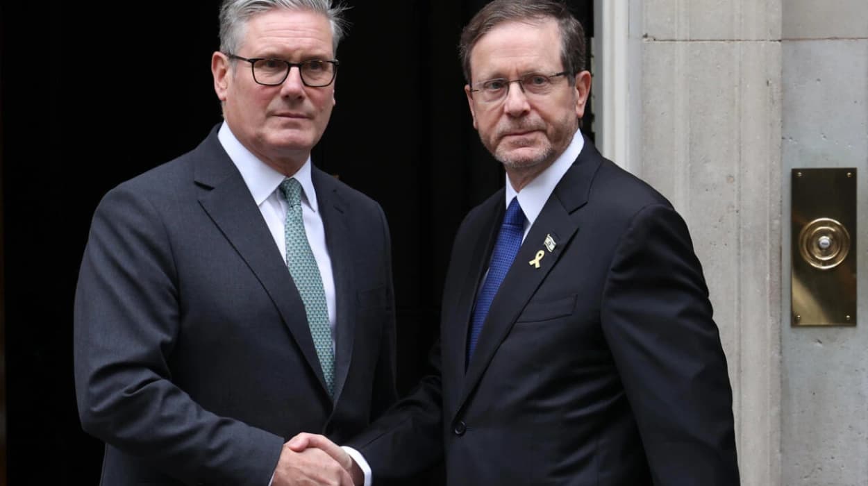 Starmer meets Issac Herzog amid tensions over UK-Israel policy