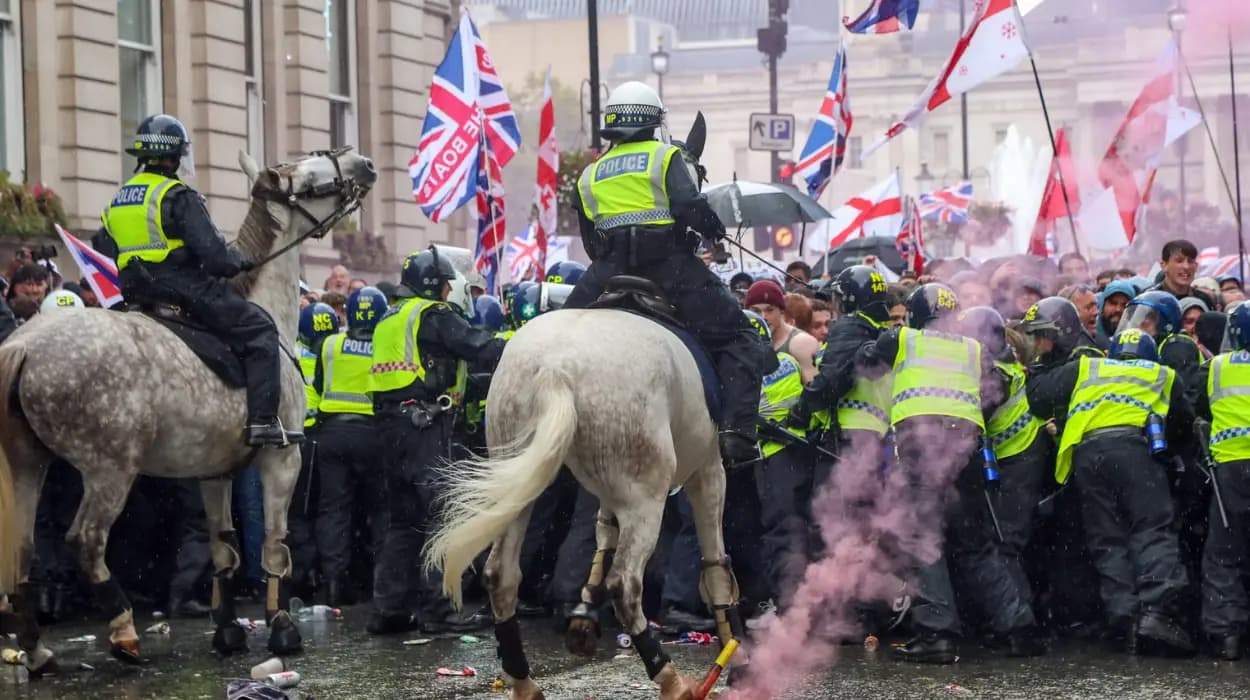 Survey shows growing ethnic view of British identity