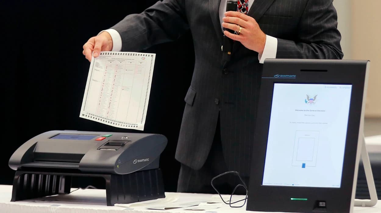 US Smartmatic executives charged in $1M Philippines bribery