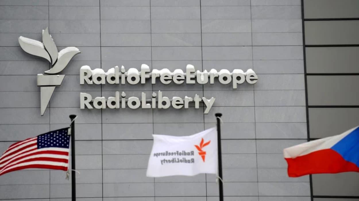 US agency barred RFE/RL from Iran protest transmissions